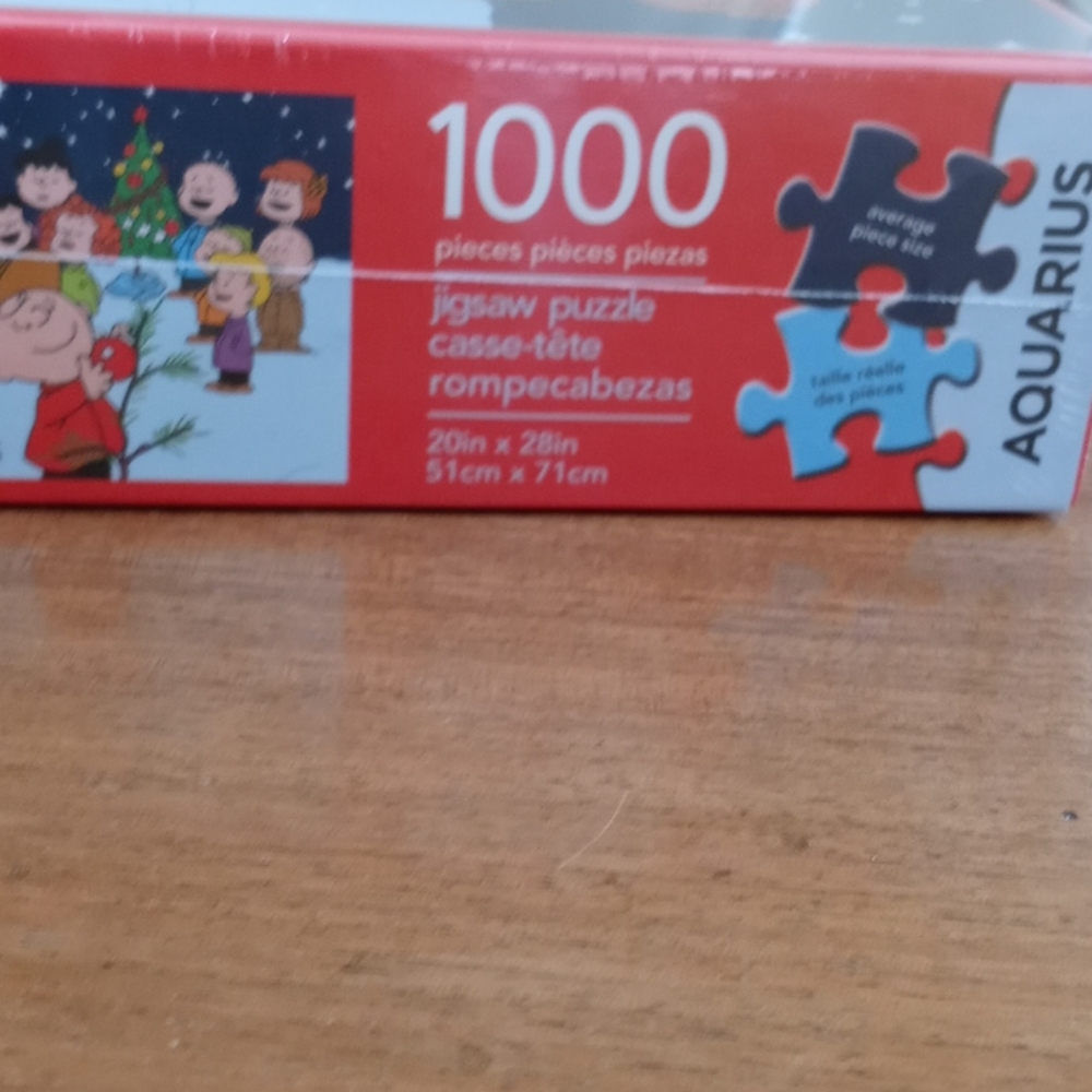 Charlie brown Christmas puzzle - Picture 5 of 5